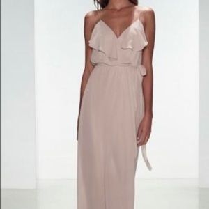 Nouvelle AMSALE Gown